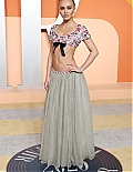 045.jpg